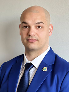RICHARD GIÁK